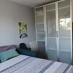 Chez Flo Et Nano בית אירוח